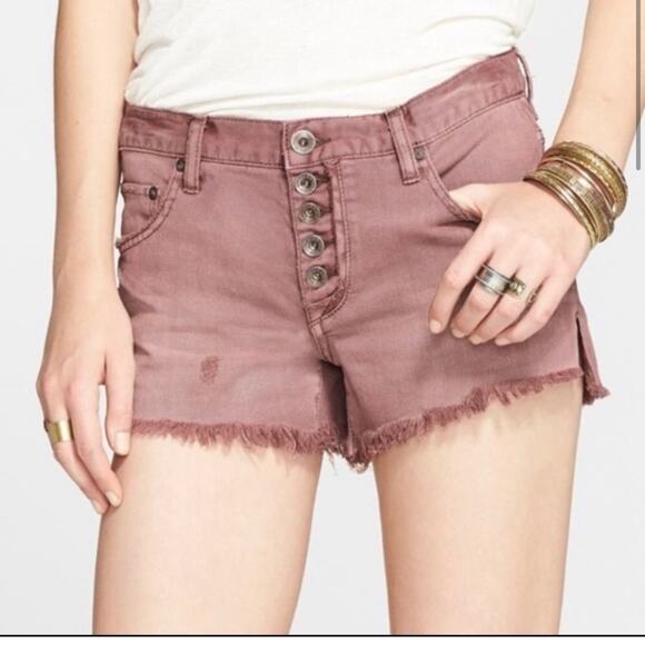 Free people runway slouch distressed denim shorts size 29 mauve - Picture 2 of 9